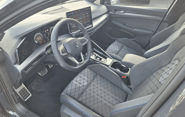 volkswagen-golf-viii-1-5-etsi-evo2-116ch-r-line-edition-dsg7 - 1007424713