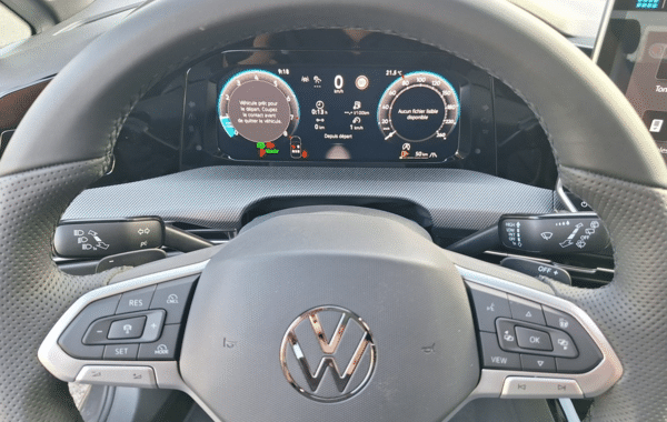 volkswagen-golf-viii-1-5-etsi-evo2-116ch-r-line-edition-dsg7 - 1007424713
