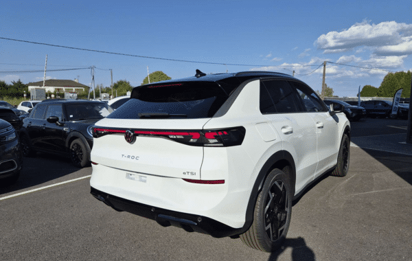 volkswagen-t-roc-1-5-etsi-150ch-r-line-dsg7 - 1007904713