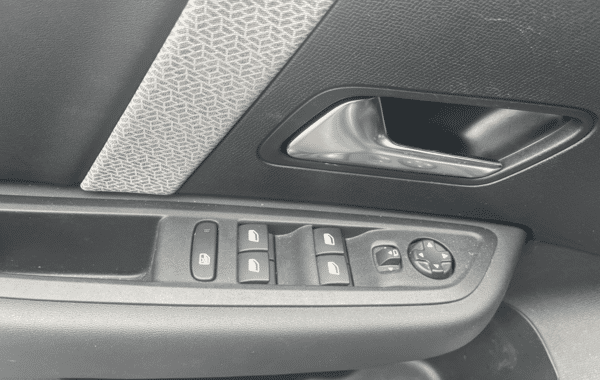 citroen-c4-puretech-130ch-s-s-feel-pack - 1008434713