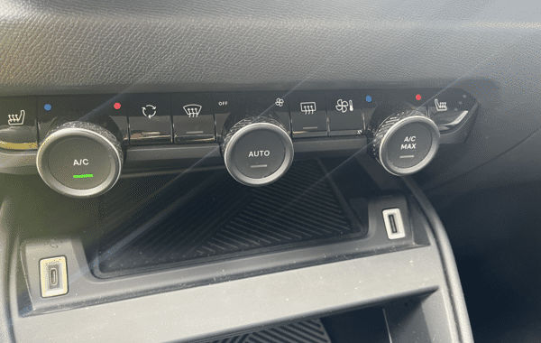 citroen-c4-puretech-130ch-s-s-feel-pack - 1008434713