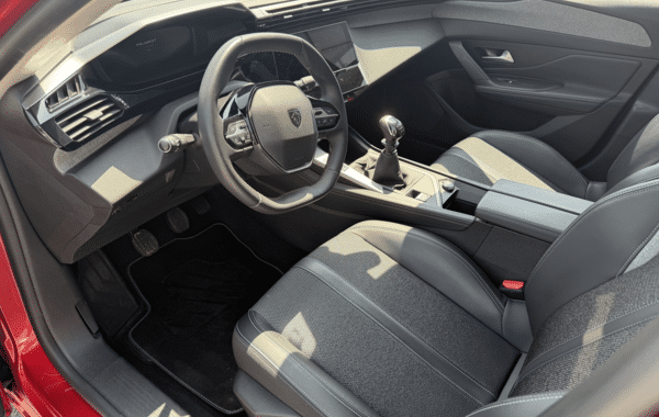 peugeot-308-1-2-puretech-130ch-s-s-allure-pack - 1008624713