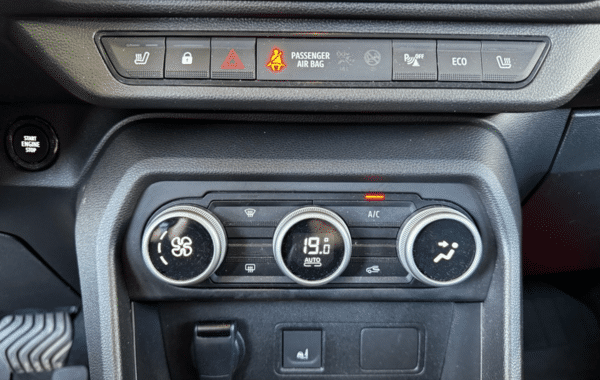 dacia-jogger-1-6-hybrid-140ch-extreme-7-places - 1008644713