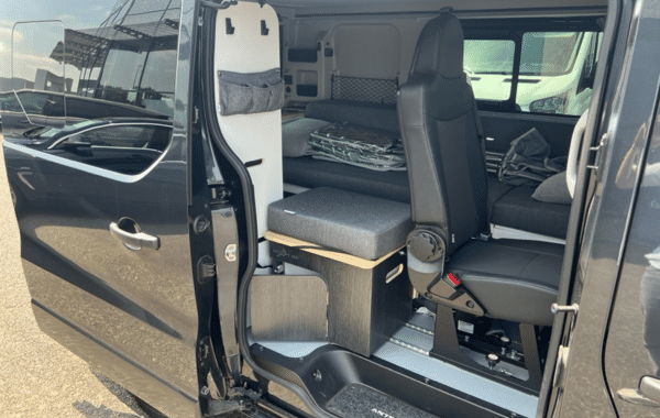renault-trafic-iii-antilope-2-0-blue-dci-150ch-edc-24 - 1008654713