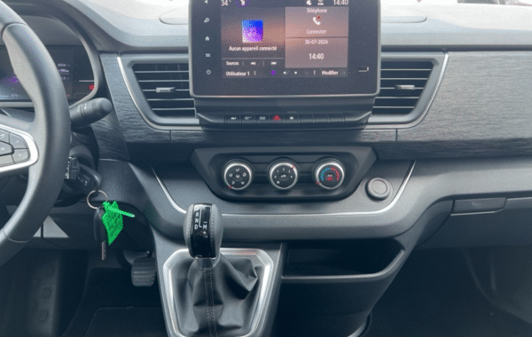 renault-trafic-iii-antilope-2-0-blue-dci-150ch-edc-24 - 1008654713