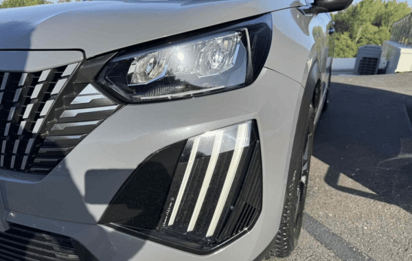 peugeot-2008-1-2-puretech-100ch-s-s-allure - 1008784713