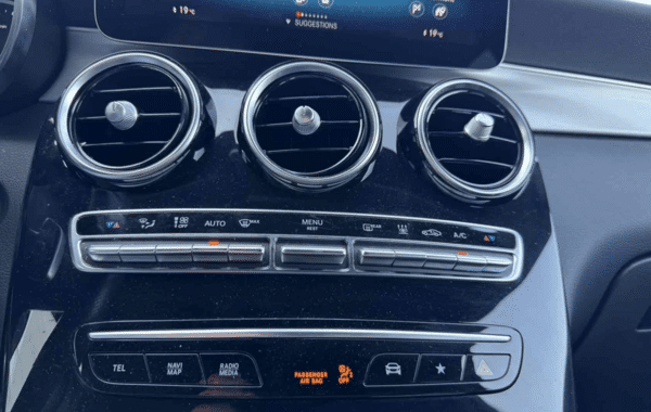 mercedes-glc-coupe-300-e-211-122ch-amg-line-4matic-9g-tronic-euro6d-t-evap-isc - 1008794713