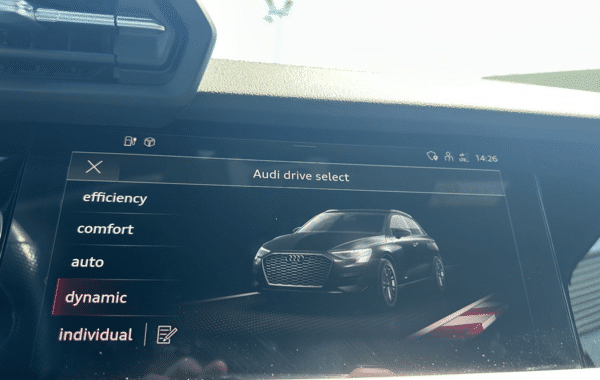 audi-a3-sportback-40-tfsi-e-204ch-s-line-s-tronic-6 - 1008804713