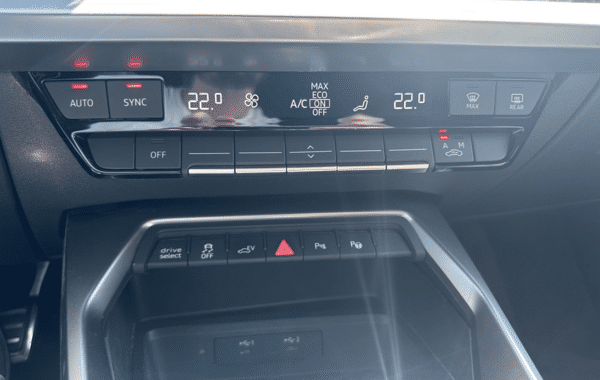 audi-a3-sportback-40-tfsi-e-204ch-s-line-s-tronic-6 - 1008804713
