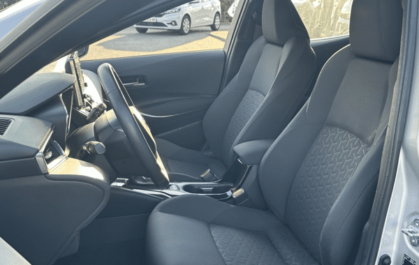 toyota-corolla-122h-dynamic-business-programme-beyond-zero-academy-my21 - 1008854713