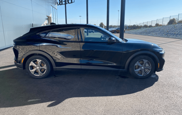 ford-mustang-mach-e-269ch-standard-range-76kwh-mach-e-propulsion - 1009124713