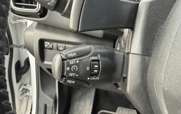 citroen-c5-aircross-bluehdi-130ch-s-s-feel-eat8 - 1009194713