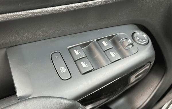 citroen-c5-aircross-hybrid-rechargeable-225ch-shine-e-eat8 - 1009754713