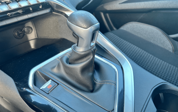 peugeot-3008-1-6-bluehdi-120ch-active-s-s - 1009784713