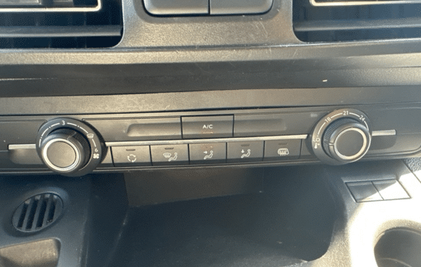 peugeot-partner-m-650kg-bluehdi-100ch-s-s-pack-premium-connect - 1009894713