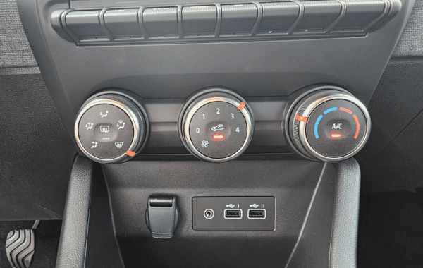 renault-clio-v-1-5-dci-100ch-evolution-25 - 1009924713