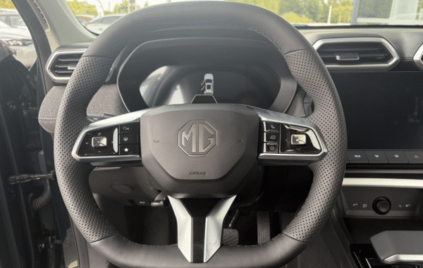 mg-motor-zs-1-5-hybrid-197ch-comfort - 1010414713