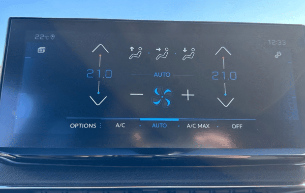 peugeot-3008-1-2-puretech-130ch-s-s-allure-eat8 - 1010724713