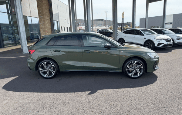 audi-a3-sportback-2-0-tdi-150ch-s-line-s-tronic-7 - 1011244713