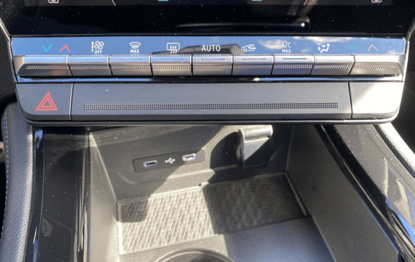 renault-espace-vi-1-2-e-tech-full-hybrid-200ch-esprit-alpine-7-places-24 - 1011264713