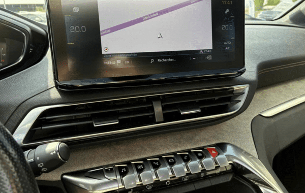 peugeot-3008-hybrid4-300ch-gt-e-eat8 - 1011284713