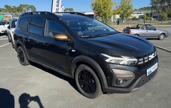 dacia-jogger-1-6-hybrid-140ch-extreme-5-places-24 - 1011464713