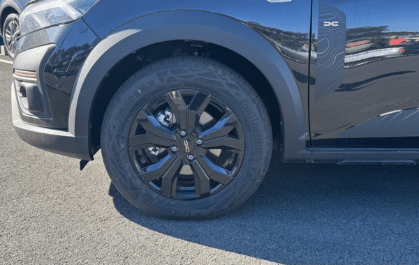 dacia-jogger-1-6-hybrid-140ch-extreme-5-places-24 - 1011464713