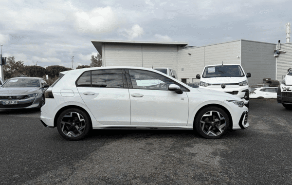 volkswagen-golf-viii-1-5-etsi-evo2-150ch-r-line-dsg7 - 1011864713