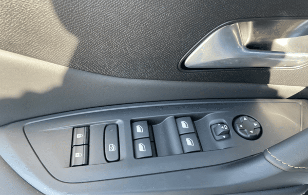 peugeot-308-sw-1-5-bluehdi-130ch-s-s-gt-eat8 - 1011904713
