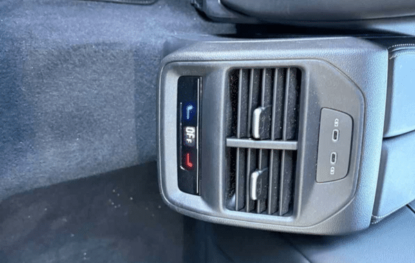 volkswagen-passat-sw-2-0-tdi-evo-150ch-r-line-dsg7 - 1012124713
