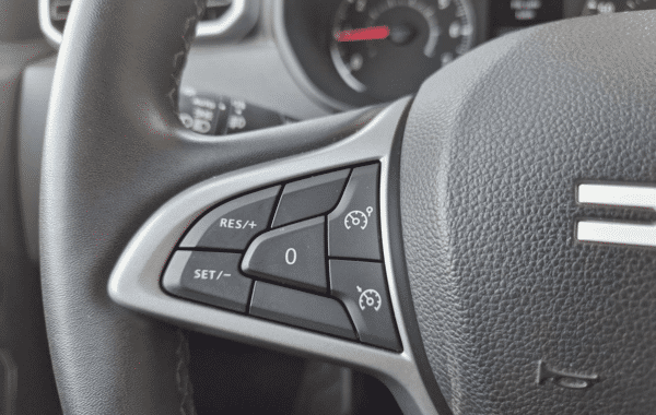 dacia-duster-1-3-tce-150ch-fap-journey-4x2-edc - 1012154713