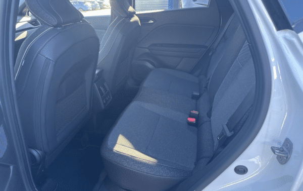 renault-captur-ii-1-8-e-tech-full-hybrid-160ch-techno-26 - 1012384713
