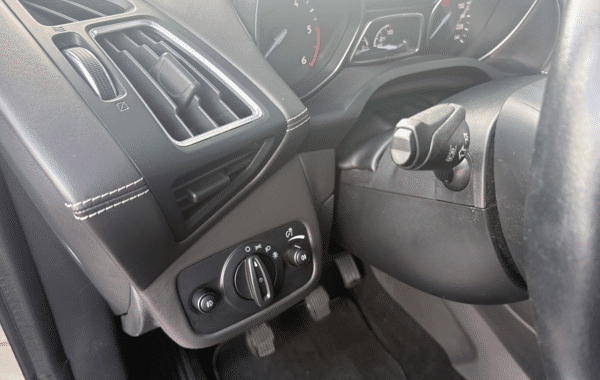 ford-kuga-2-0-tdci-150ch-stop-start-vignale-4x2 - 1013584713