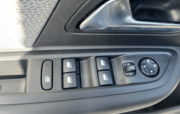 citroen-c4-bluehdi-130ch-s-s-shine-pack-eat8 - 1013774713