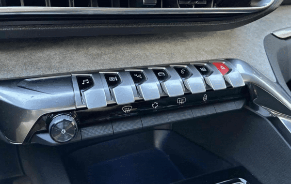 peugeot-3008-1-5-bluehdi-130ch-s-s-gt-eat8 - 1013844713