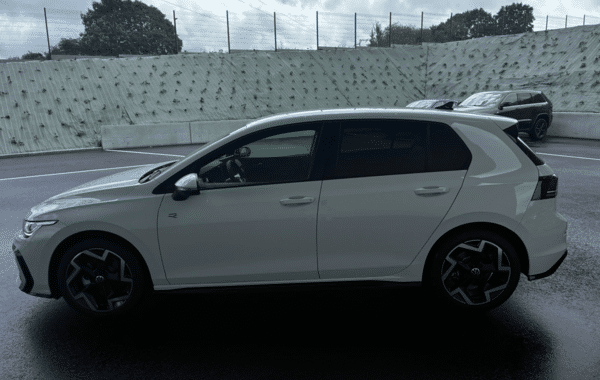 volkswagen-golf-viii-2-0-tdi-150ch-r-line-dsg7 - 1013894713