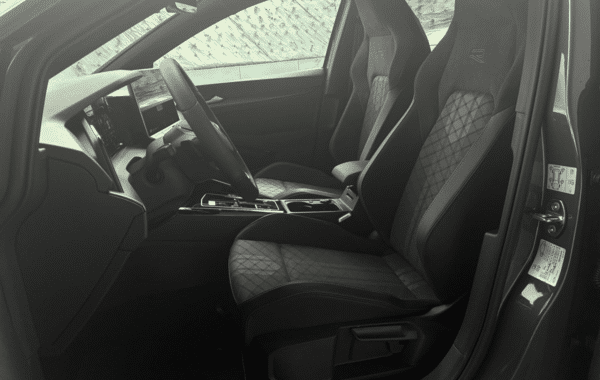 volkswagen-golf-viii-2-0-tdi-150ch-r-line-dsg7 - 1013984713