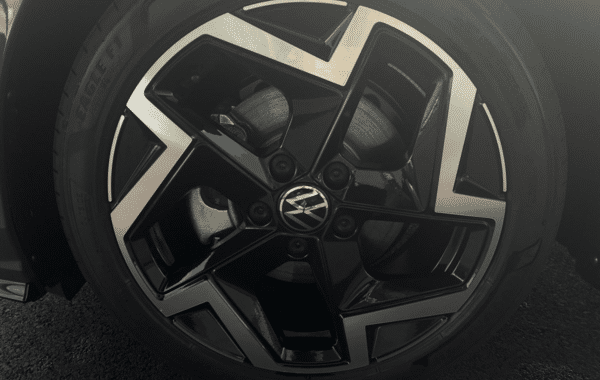 volkswagen-golf-viii-2-0-tdi-150ch-r-line-dsg7 - 1013994713