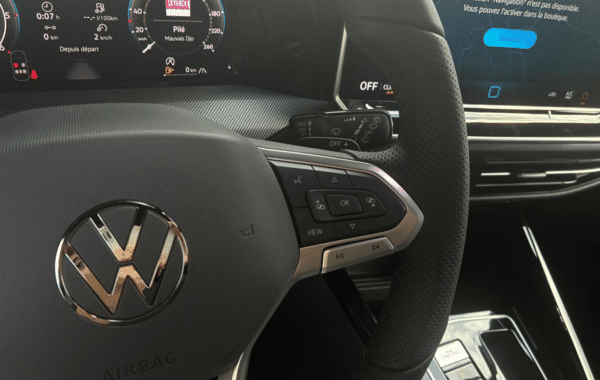 volkswagen-golf-viii-2-0-tdi-150ch-r-line-dsg7 - 1013994713