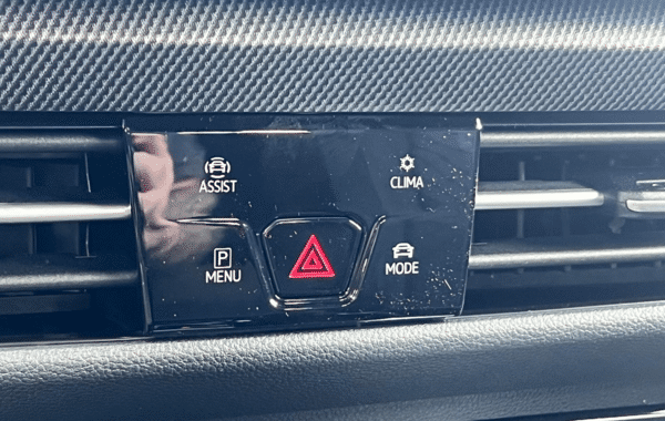 volkswagen-golf-viii-2-0-tdi-150ch-r-line-dsg7 - 1014004713