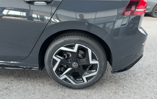volkswagen-golf-viii-2-0-tdi-150ch-r-line-dsg7 - 1014024713