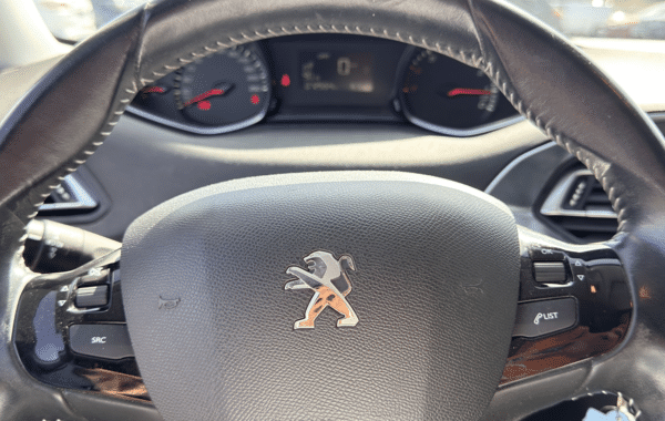 peugeot-308-1-2-puretech-110ch-e6-c-s-s-style - 1014104713