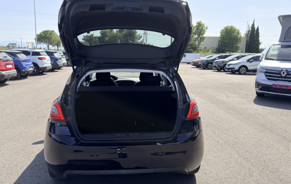 peugeot-308-1-2-puretech-110ch-e6-c-s-s-style - 1014104713