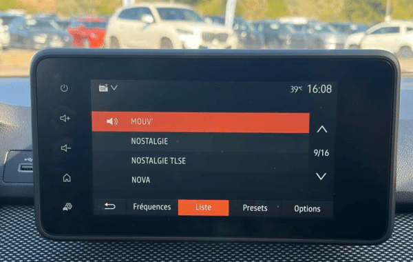 dacia-sandero-1-0-tce-90ch-journey - 1014134713