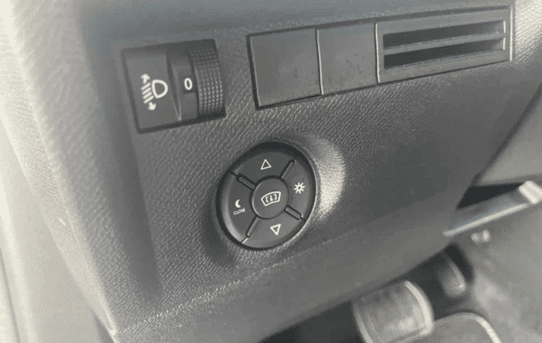 citroen-c4-1-5-bluehdi-130ch-s-s-max-automatique - 1014204713