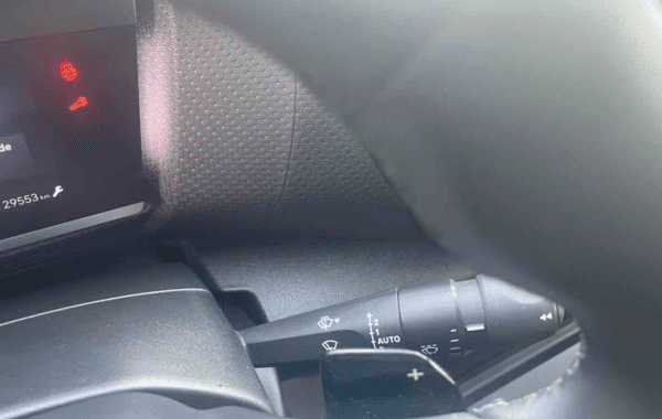 citroen-c4-1-5-bluehdi-130ch-s-s-max-automatique - 1014204713