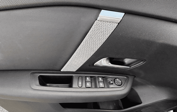 citroen-c4-1-5-bluehdi-130ch-s-s-plus-automatique - 1014214713
