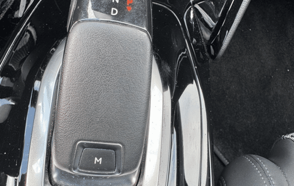 peugeot-2008-1-2-puretech-130ch-s-s-gt-line-eat8-7cv - 1014354713
