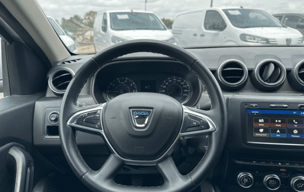 dacia-duster-1-5-blue-dci-115ch-prestige-4x2-20 - 1014374713