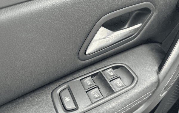 dacia-duster-1-5-blue-dci-115ch-prestige-4x2-20 - 1014374713